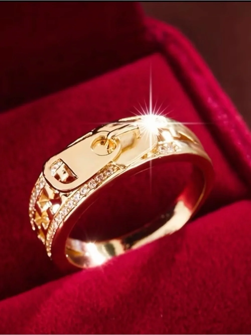 14k Gold Plated Cubic Zirconia Ziper Ring Size 7